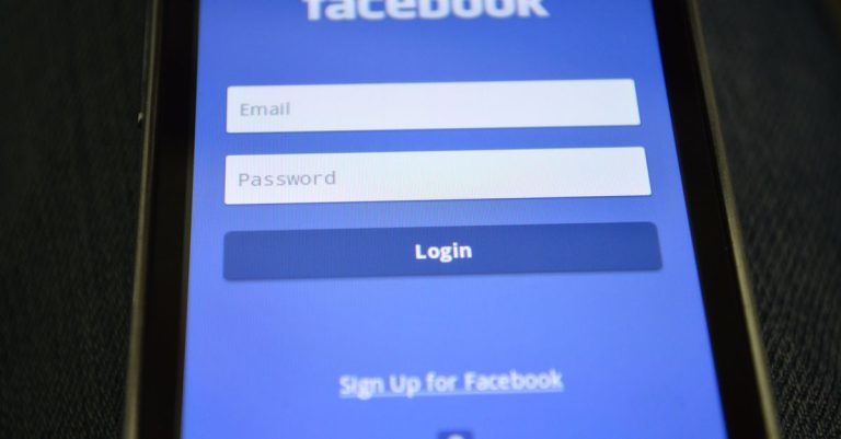 découvrez comment optimiser vos campagnes de publicité sur facebook pour atteindre votre audience cible et maximiser votre retour sur investissement.