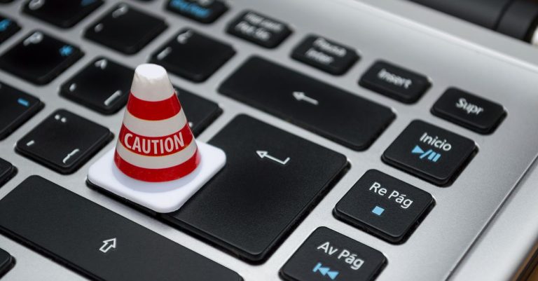 découvrez nos conseils et outils essentiels pour prévenir le phishing en ligne et protéger vos données personnelles efficacement.