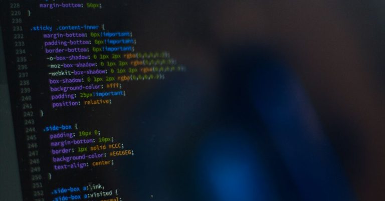 découvrez comment utiliser efficacement les titres html pour structurer vos pages web, améliorer l'accessibilité et optimiser le référencement seo.