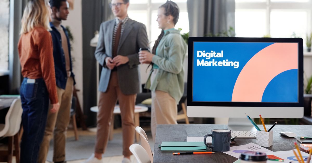 découvrez comment élaborer un plan de communication digitale efficace pour atteindre vos objectifs marketing, optimiser votre présence en ligne et engager votre audience.