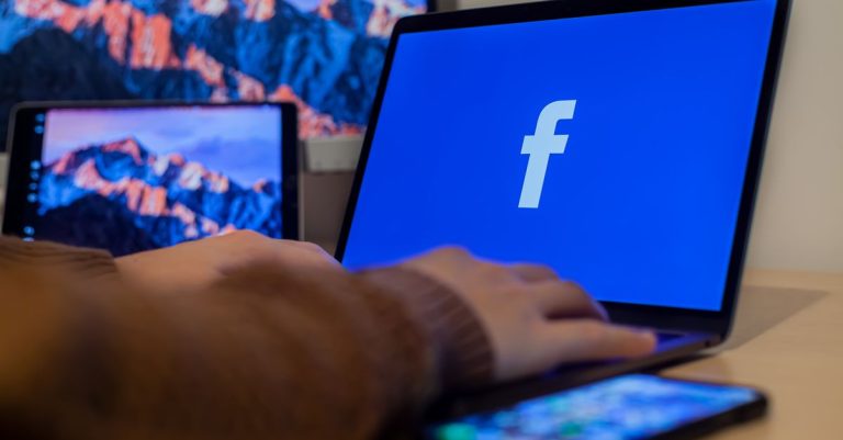 gérez efficacement vos suggestions facebook pour améliorer l'engagement et optimiser votre présence en ligne.