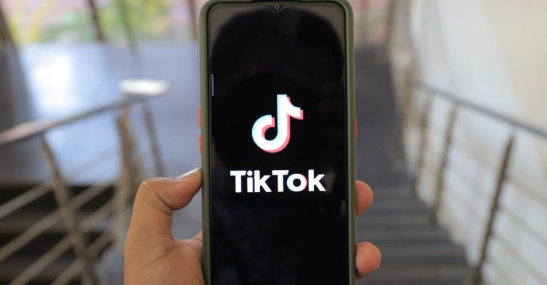 découvrez comment gagner de l'argent sur tiktok grâce à des astuces simples et efficaces pour monétiser votre contenu et développer votre audience.