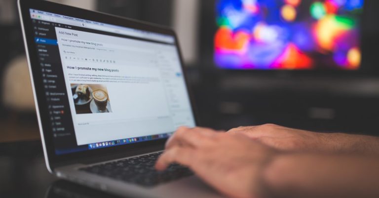 découvrez les services de rédaction web freelance pour des contenus optimisés, créatifs et adaptés à vos besoins numériques.